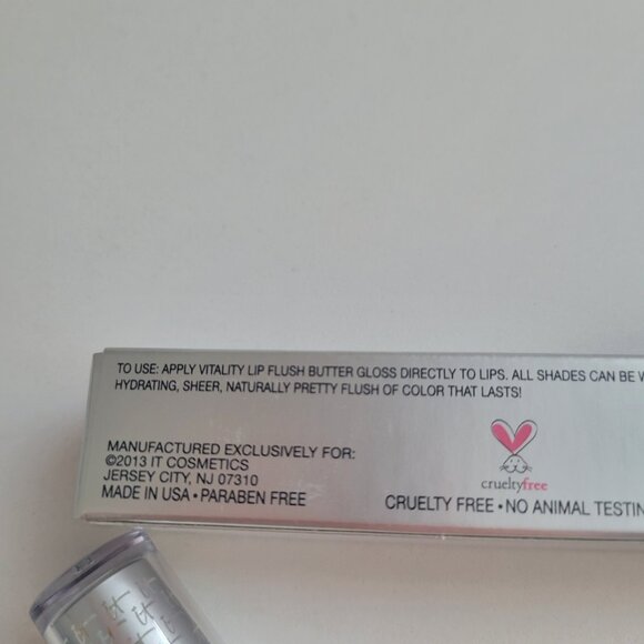 It Cosmetics Vitality Lip Flush Butter Gloss JOYFUL 0.11oz/3.40ml New w Box HTF - Picture 3 of 5